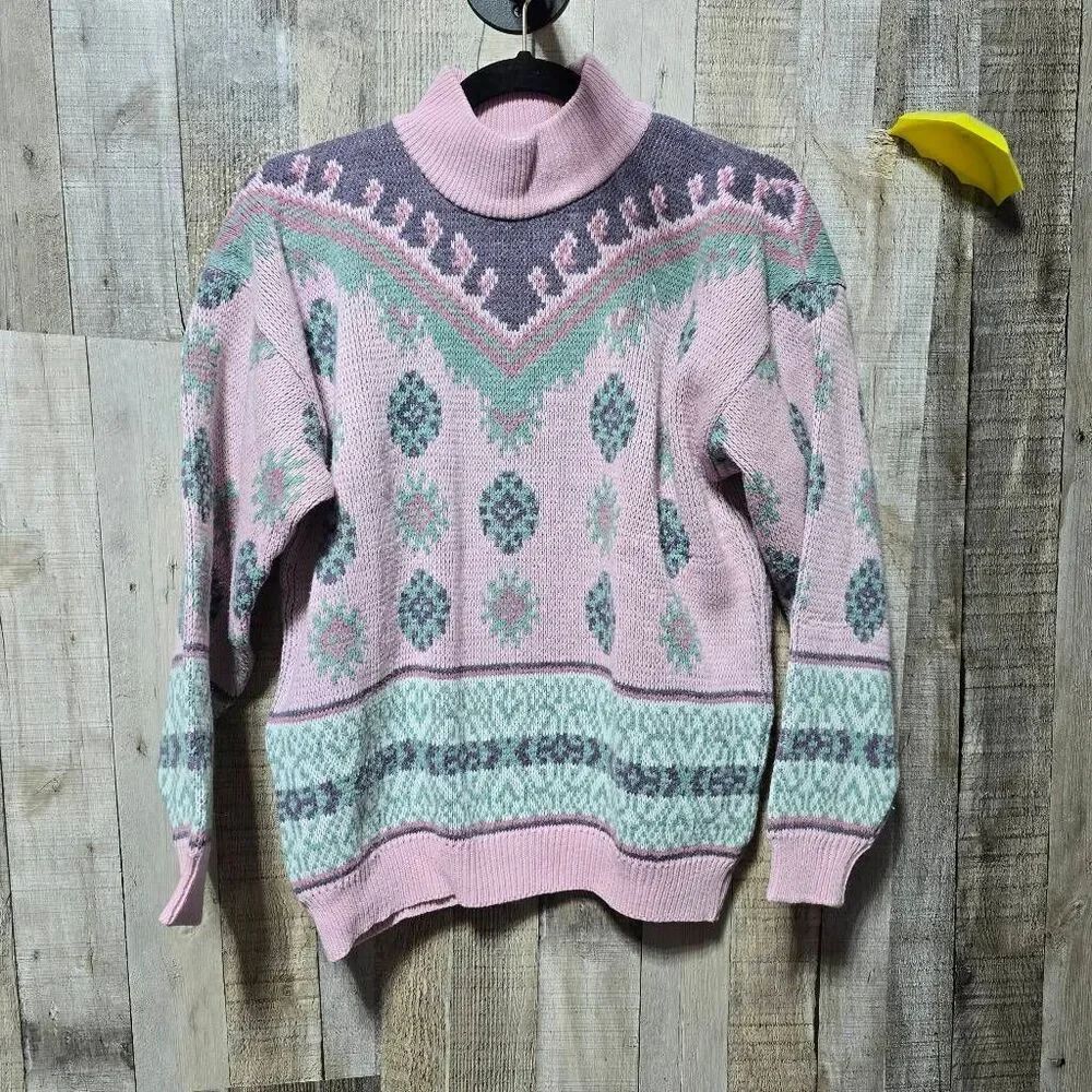 62 East Vintage Pink All Over Print Knit Sweater Small Retro Eclectic Artsy